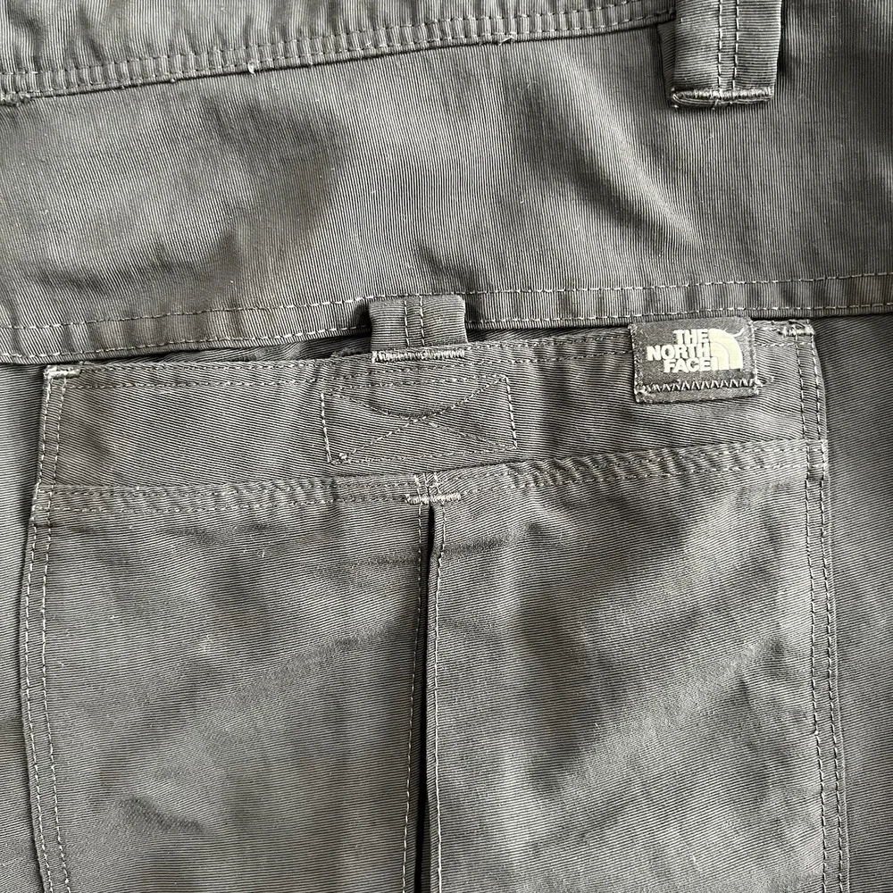The North Face Men's 34 Cargo Hiking‎ Camping Utility Casual Shorts Nylon Climb